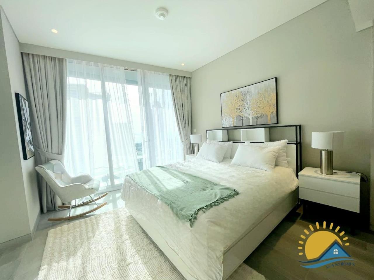 Marina Walk Gem Modern With Pool & Gym Access, Steps To & Metro Managed By Sunnyhomes Dubaï