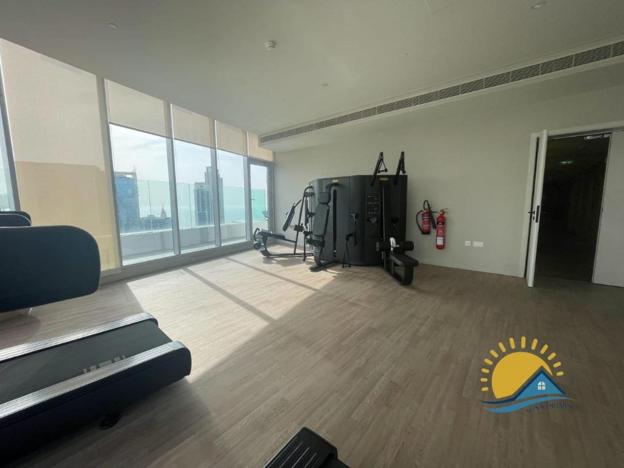 Marina Walk Gem Modern With Pool & Gym Access, Steps To & Metro Managed By Sunnyhomes * Dubaï