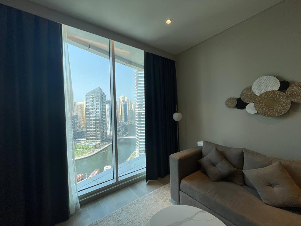 Marina Walk Gem Modern With Pool & Gym Access, Steps To & Metro Managed By Sunnyhomes *