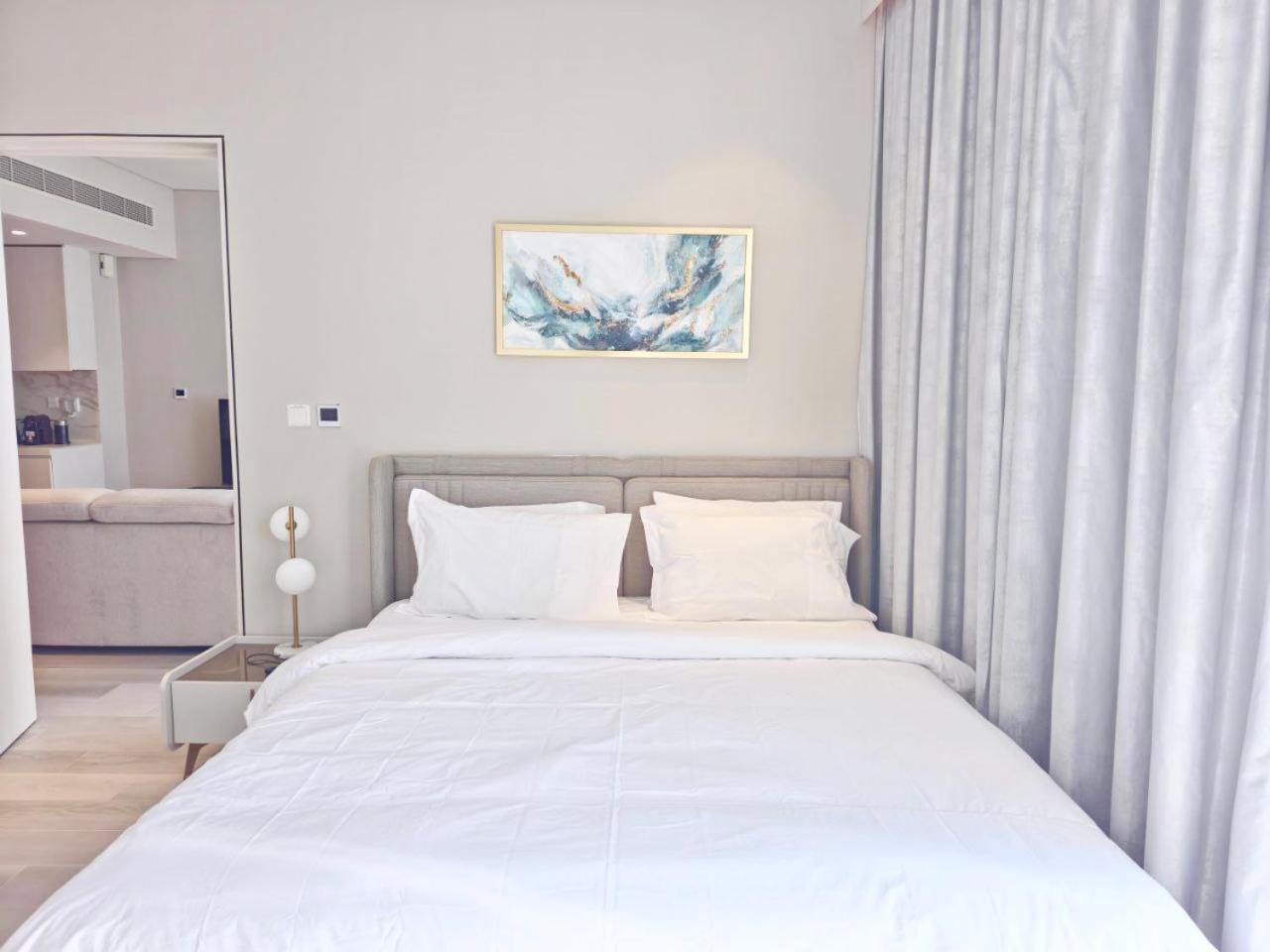 Marina Walk Gem Modern With Pool & Gym Access, Steps To & Metro Managed By Sunnyhomes *