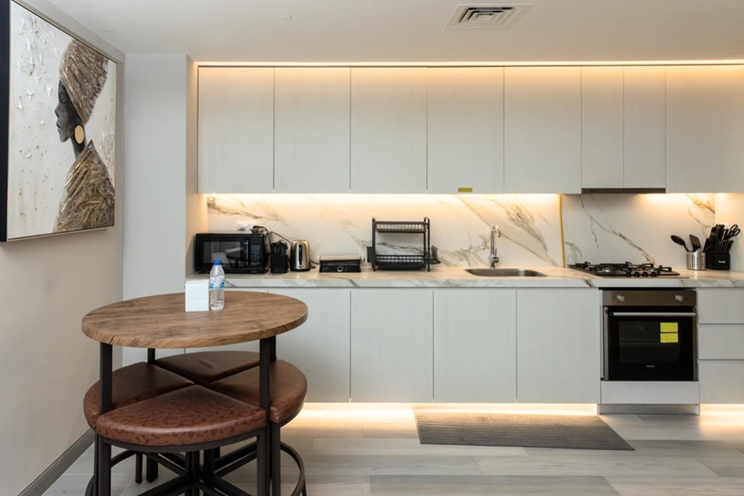 Appartement Marina Walk Gem Modern With Pool & Gym Access, Steps To & Metro Managed By Sunnyhomes *
